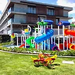 Gav Resorts